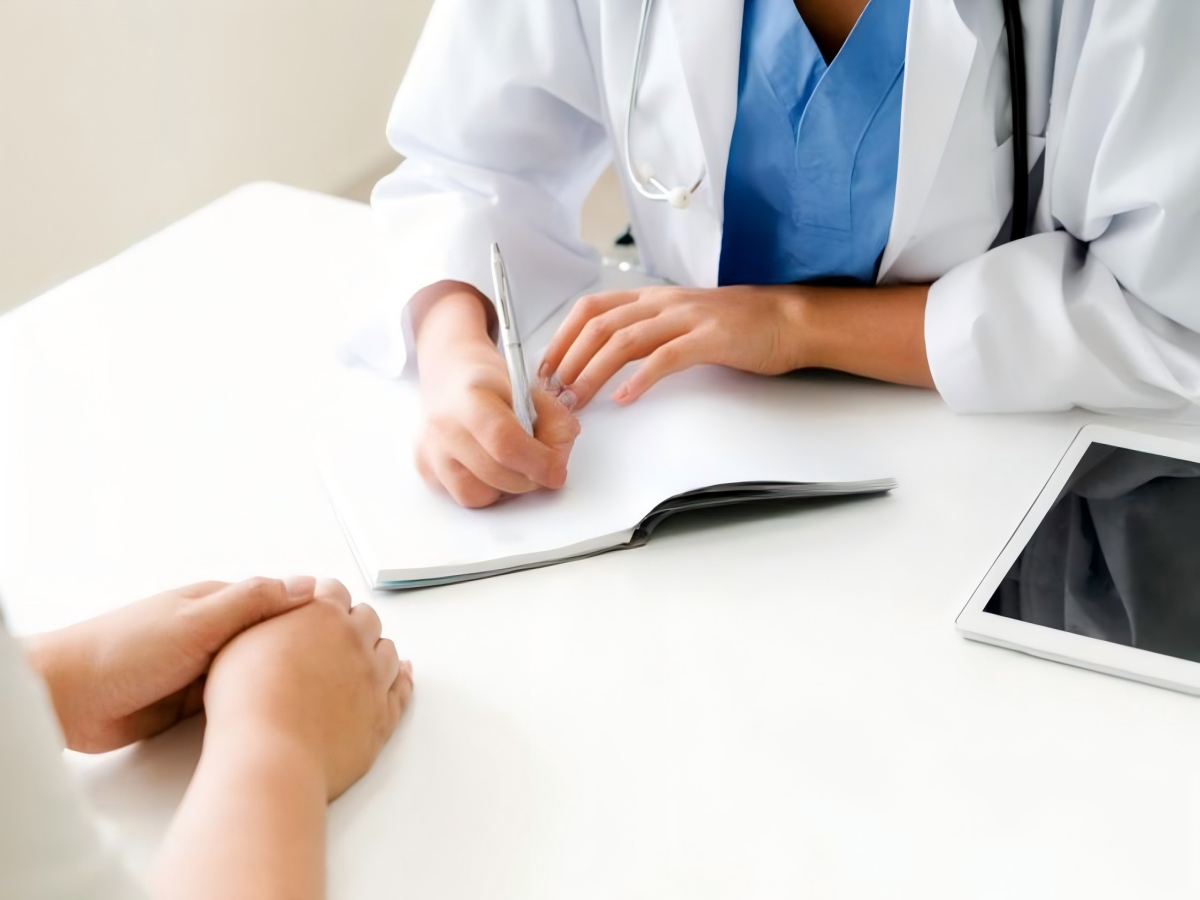 2024年1-11月全国医疗服务情况